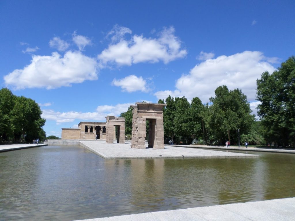 Picture of the Temple of Debod, which is located in the Spanish capital city of Madrid.