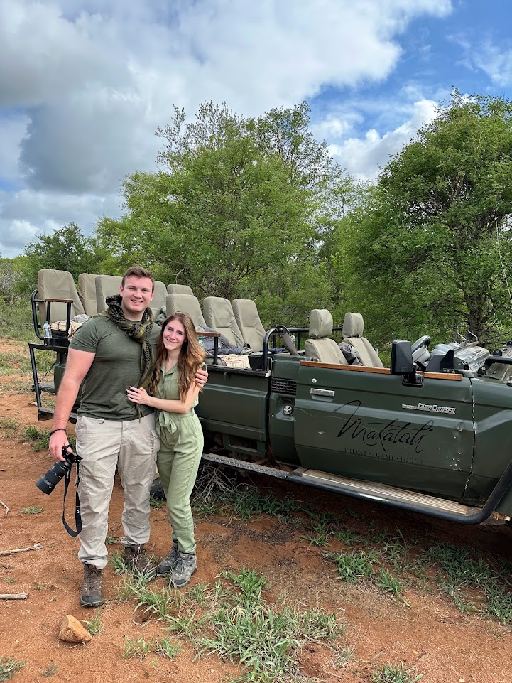 A picture of a jumpsuit, which you can wear on an African safari, but it is inconvenient.