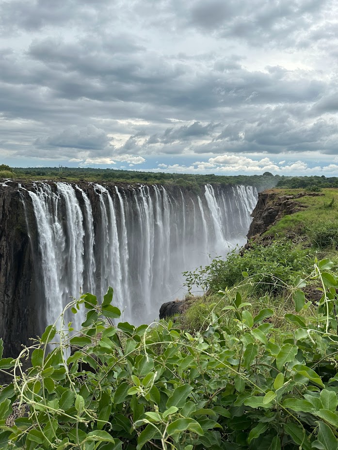 A picture of Victoria Falls during the dry season (December). 